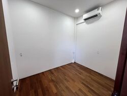 West Coast Road (D5), Terrace #565767561